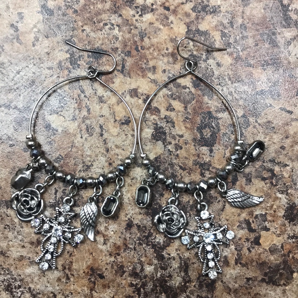Earring set